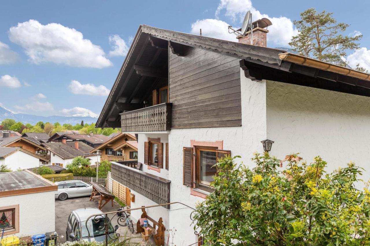 Ferienwohnung Bergblick Garmisch-Partenkirchen Exterior photo